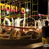 El neón de las atracciones de feria, espectáculo visual