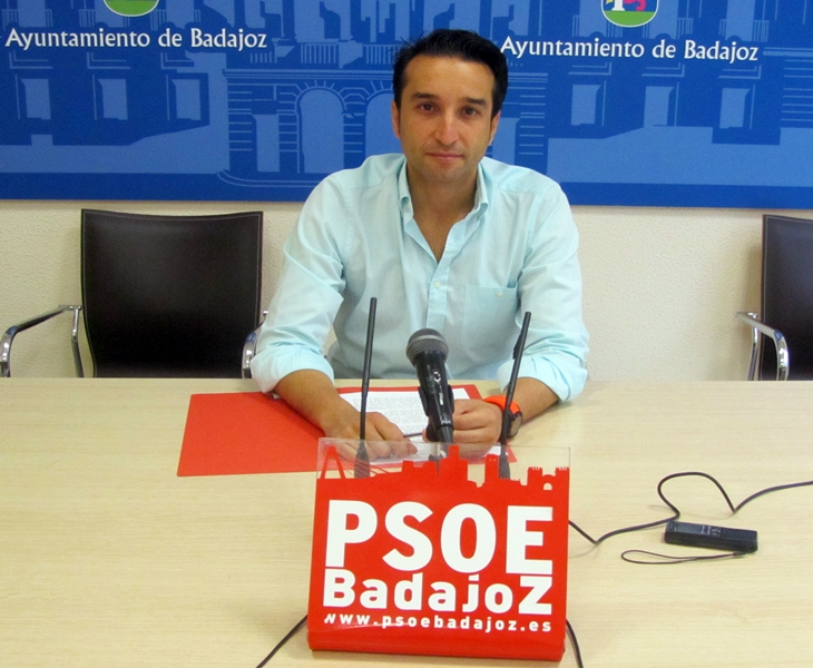 Cabezas denuncia la acumulación de problemas sin resolver en el ayuntamiento