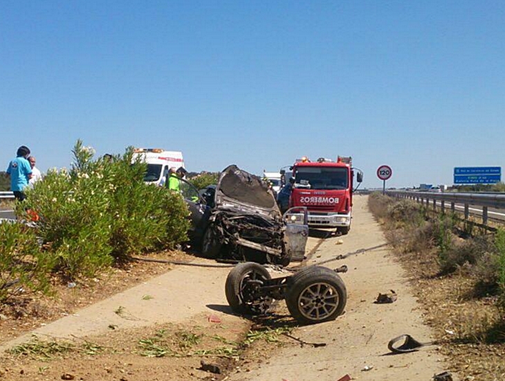 Un atrapado en un accidente al sur de la provincia de Badajoz