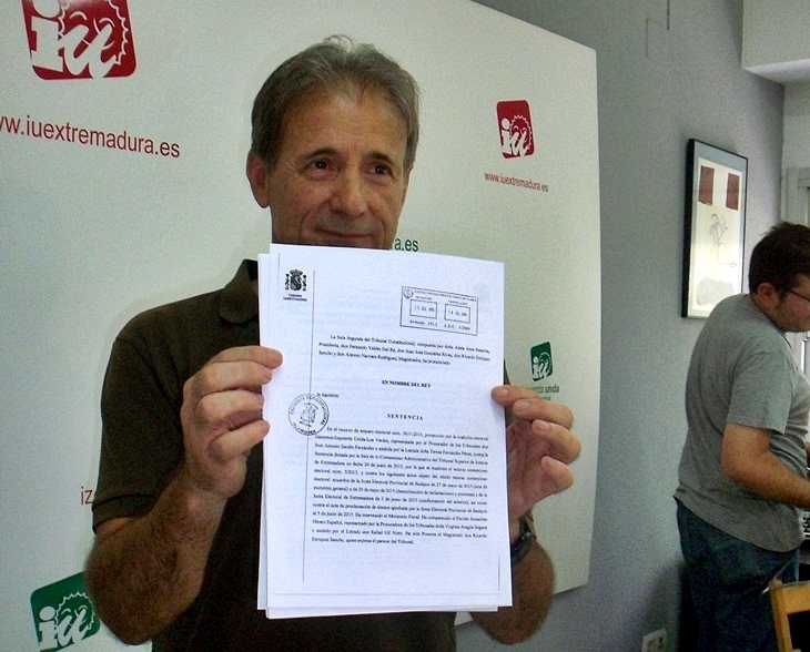 El Constitucional se pronuncia a favor de IU en el caso de los votos nulos