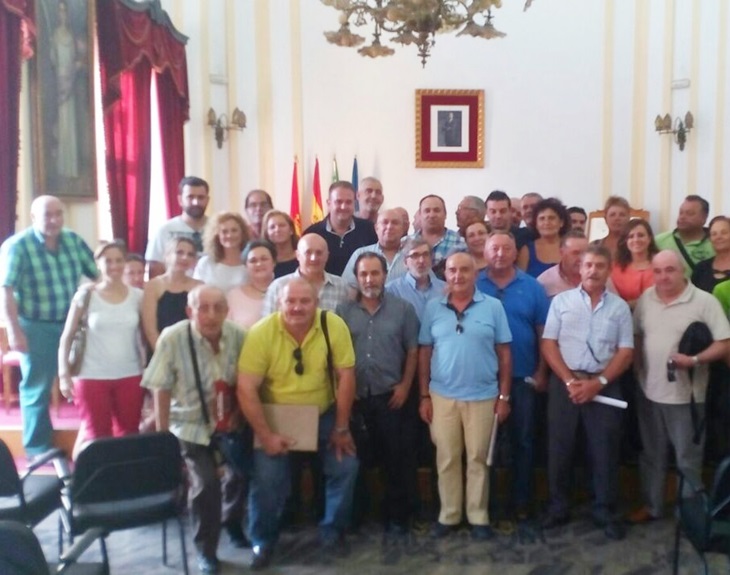 El ayuntamiento de Mérida se reúne con las asociaciones de vecinos para &quot;resolver sus problemas&quot;