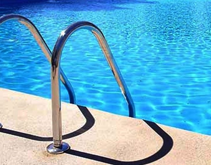 La Delegación de Obras y Servicios de Mérida elabora un informe con los gastos en reparaciones de las piscinas