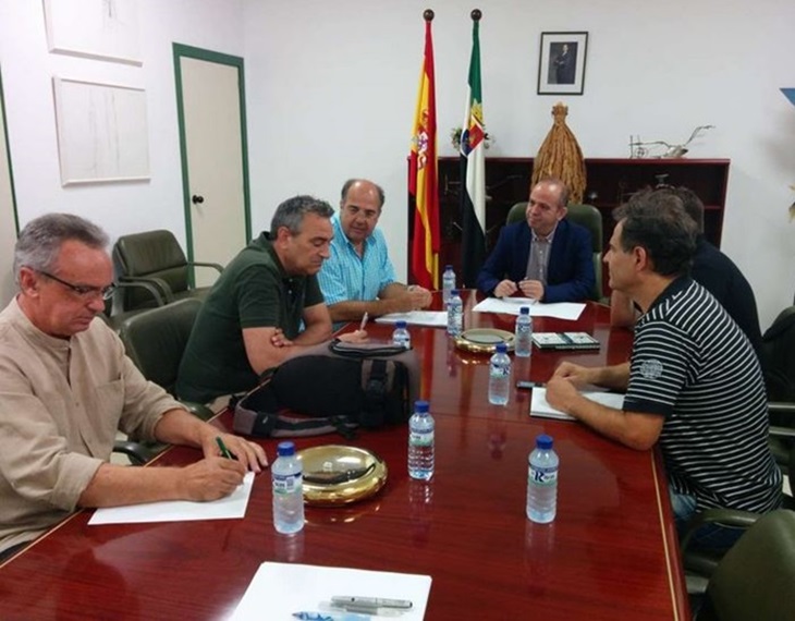 Santo Jorna creará una &quot;asamblea medioambiental&quot;, donde se tratarán temas comunes con los ecologistas