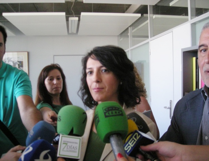 La consejera de Educación se reúne mañana con el Ministerio para pedir la paralización de la LOMCE