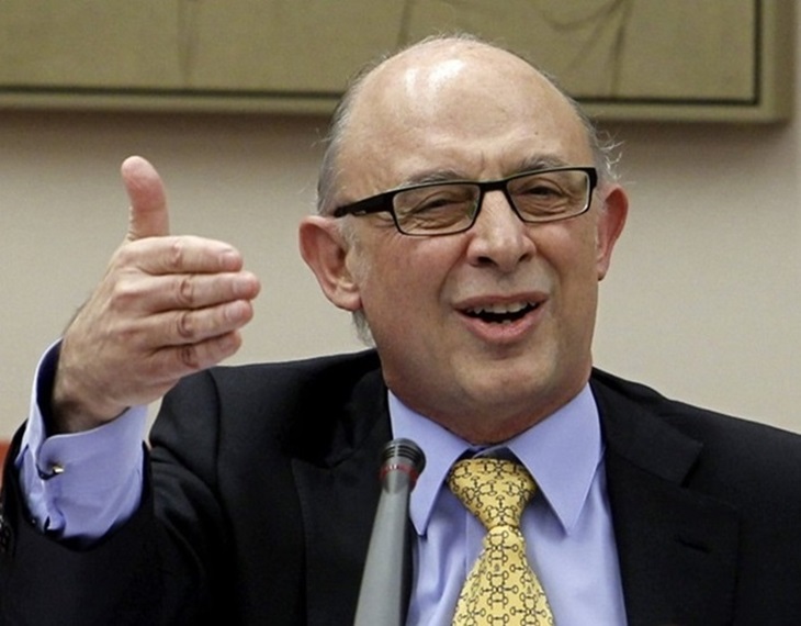 Extremadura vota en contra de los objetivos de déficit marcados por Montoro
