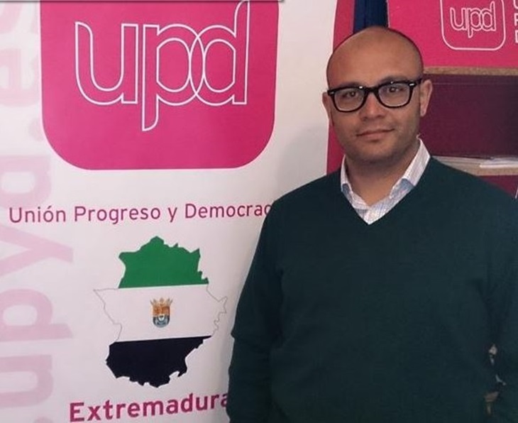 UPyD le exige a Fragoso que &quot;solucione los problemas, que él mismo está creando&quot;
