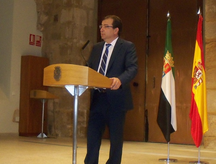 Vara da a conocer los nuevos Directores Generales de las Consejerías