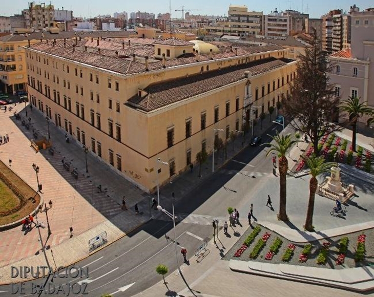Gallardo dispuesto a encontrar la mejor solución con el Ayuntamiento para el Hospital Provincial