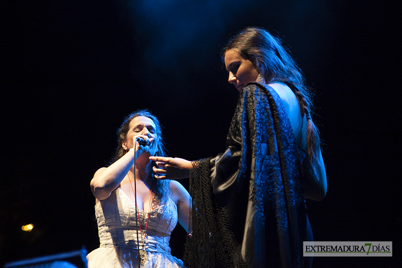 Dulce Pontes y Celia Romero unifican las culturas lusa y española