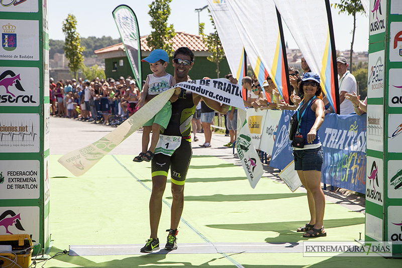 Deporte y Cultura se unen en el XII Triatlon de Badajoz