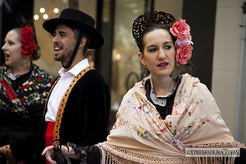 Primer desfile del Festival Folklórico Internacional de Extremadura