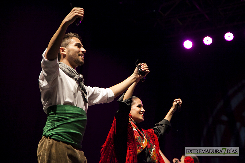 Bosnia, China, Colombia y Badajoz abren el Festival Folklórico Internacional de Extremadura