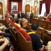 El folklore internacional inunda la Plaza de España pacense