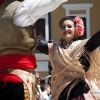 El folklore internacional inunda la Plaza de España pacense