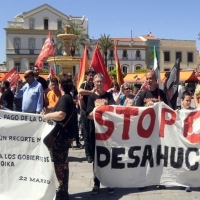 Campamento Dignidad pide que las viviendas privadas deshabitadas se destinen a &quot;alquiler social&quot;