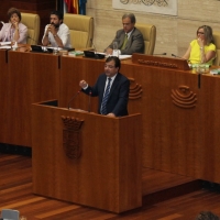 Monago asegura que &quot;Vara no ha cambiado&quot; y que &quot;lo demostrará con hechos&quot;
