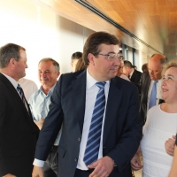 Vara ya es presidente de Extremadura