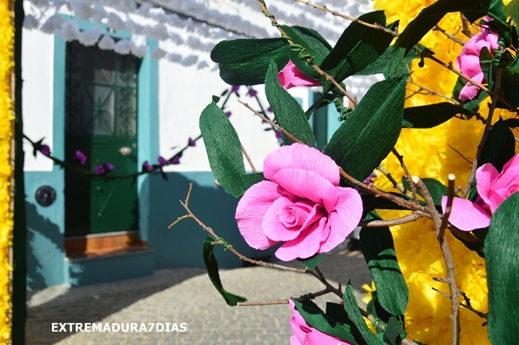 Campo Maior llena de color sus calles para celebrar las &quot;Festas do Povo&quot;