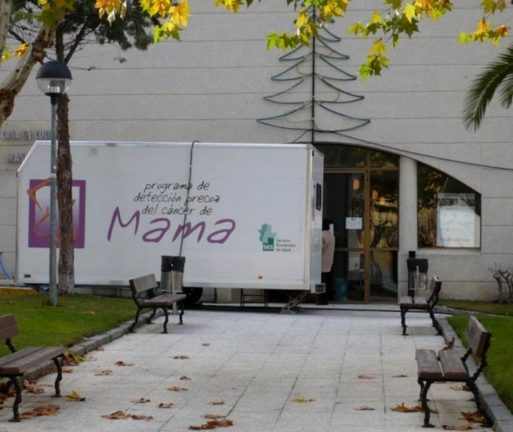 Casi 7.300 extremeñas se someterán a mamografías en septiembre