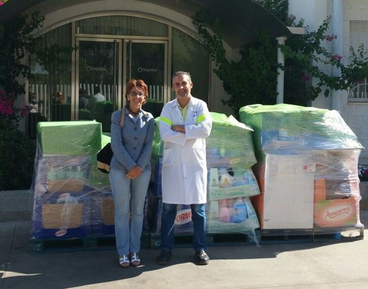 Una empresa dona material de limpieza para los más desfavorecidos