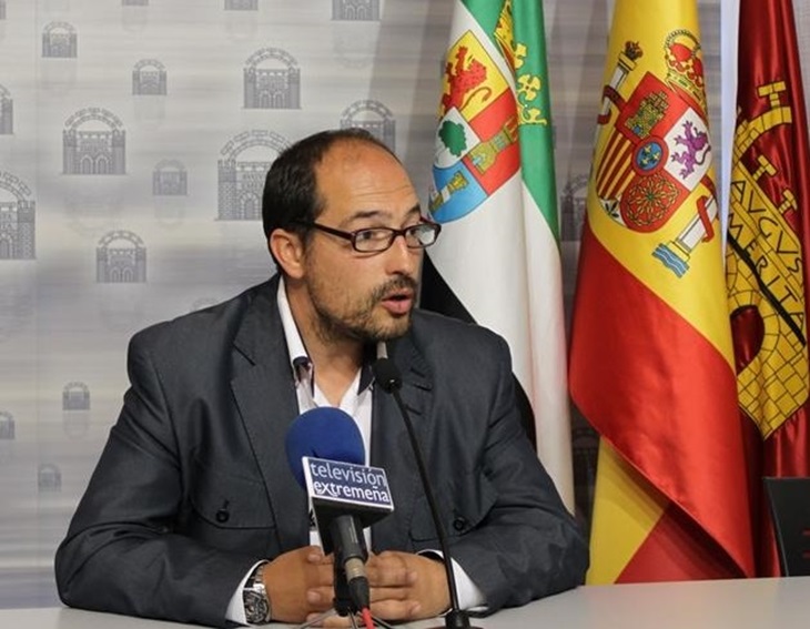 El PP de Mérida critica que “aún no se haya convocado el contrato de Telecomunicaciones del Consistorio”