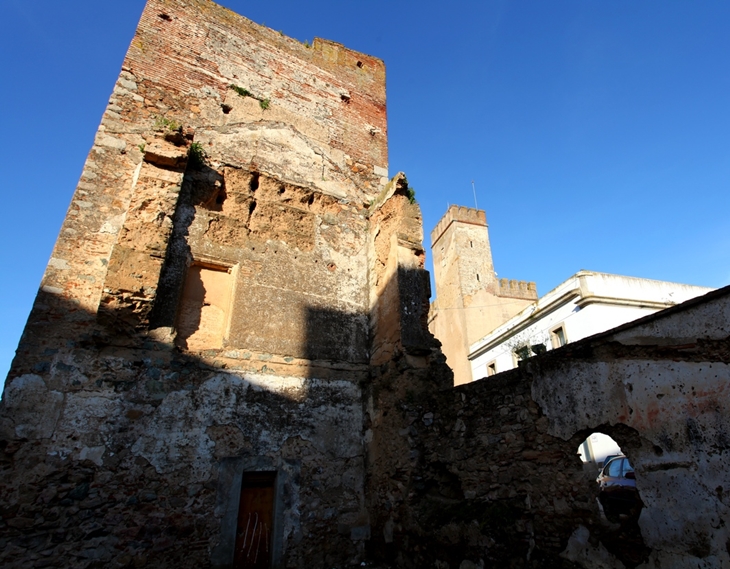 Las dos torres interiores de la Alcazaba serán restauradas