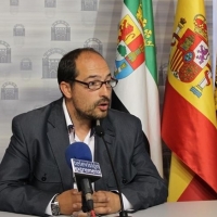 El PP de Mérida critica al equipo de gobierno la “dejadez” para la implantación de Fibra Óptica