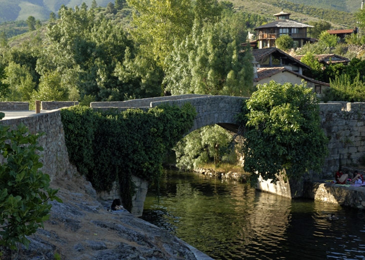 El agua de los pueblos de la Sierra de Gata ya es apta para el consumo