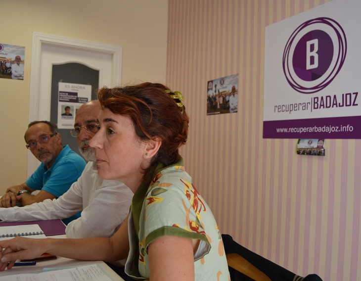Recuperar Badajoz recogerá la opinión de los ciudadanos a través de reuniones abiertas