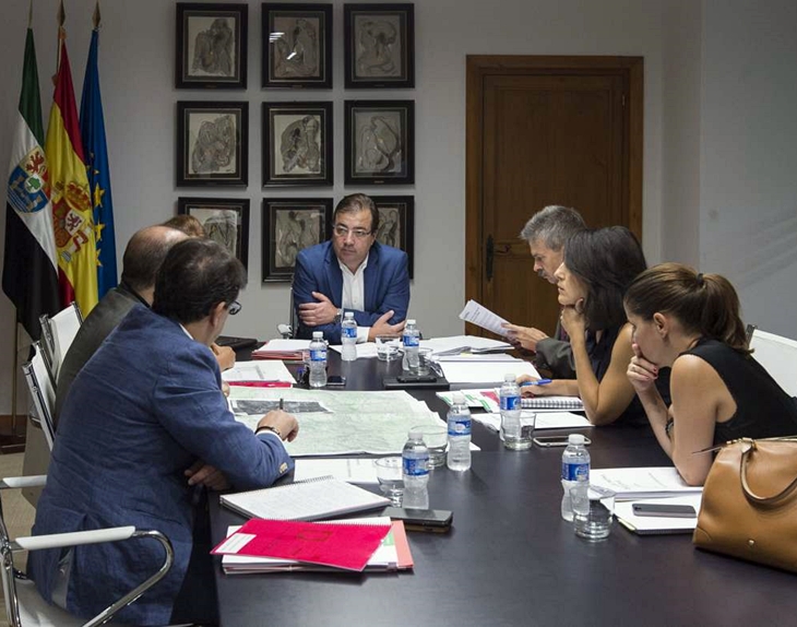 La Junta trabaja en las bases de un nuevo Plan Económico Financiero