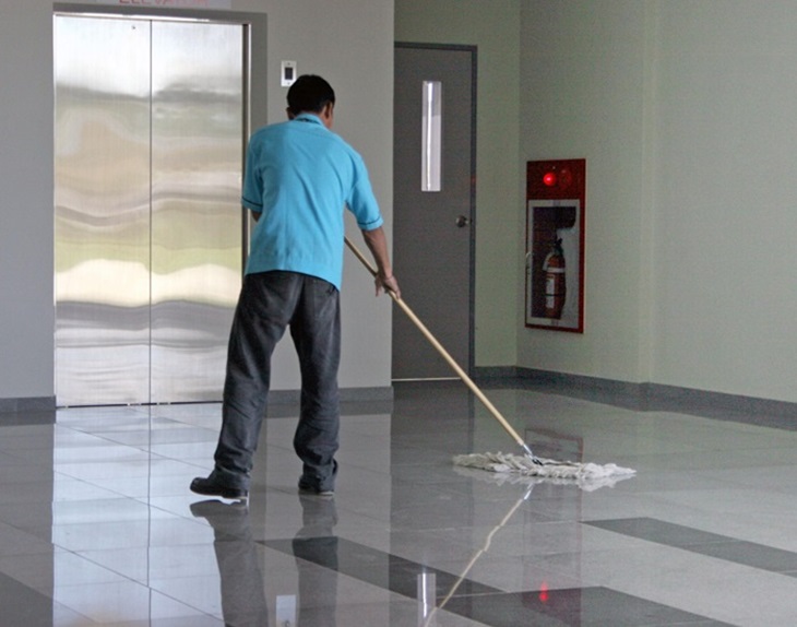 CCOO denuncia que el Área de Salud de Badajoz carece de material de limpieza
