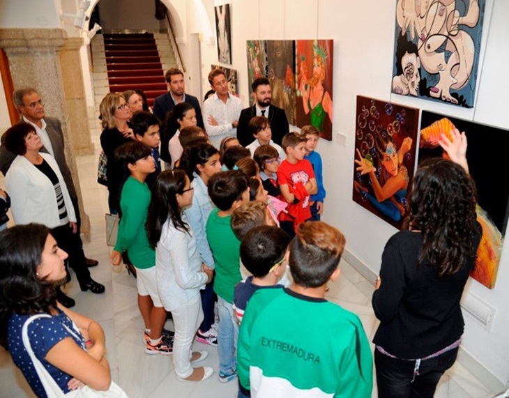 Blanca Martín presenta una exposición que supone la unión entre Andalucía y Extremadura