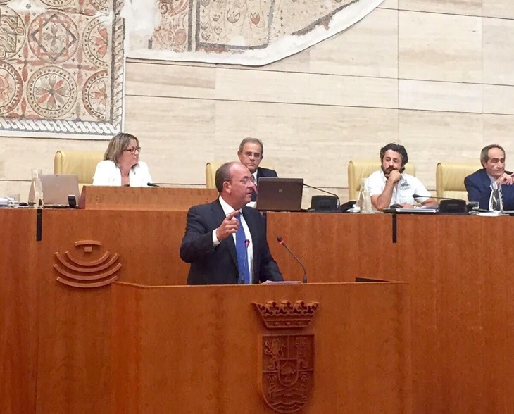Monago considera que Álvaro Jaén (Podemos) es un “inconsciente”