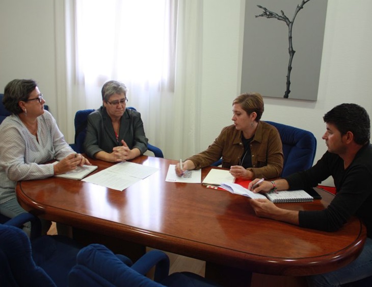 PSOE y la asociación Malvaluna proponen medidas contra la violencia machista
