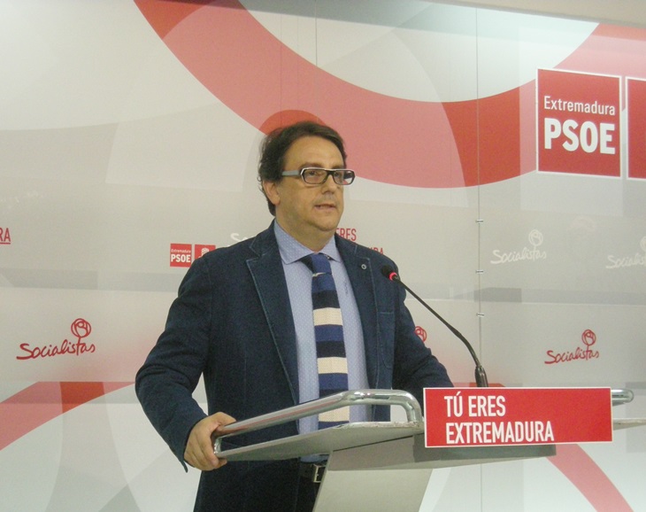 Vergeles: “Los recortes del PP han dejado un panorama desolador en el SES”