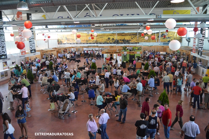 Santos Jorna anuncia la creación de una innovadora escuela de pastores en Castuera