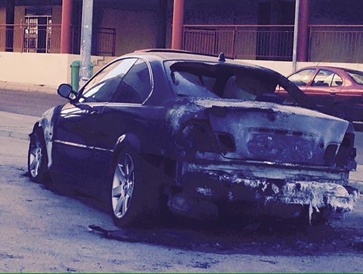 Preocupación en Suerte de Saavedra por la quema de varios coches