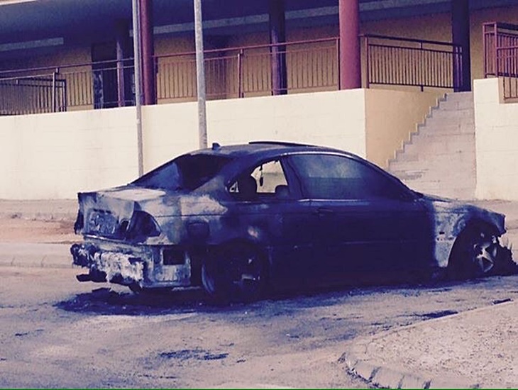 Preocupación en Suerte de Saavedra por la quema de varios coches
