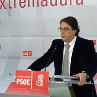 Vergeles asegura que existe una investigación abierta sobre las vacunas de tos ferina