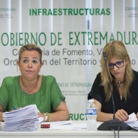 La Junta permitirá participar a los grupos políticos en la Comisión Regional de Vivienda