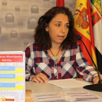 382 niños emeritenses recibirán la beca de material escolar