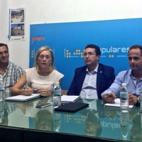 El PP asegura que “sigue en la calle con los ciudadanos extremeños”