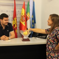 El ayuntamiento de Mérida sortea el orden de preinscripción para los cursos de natación