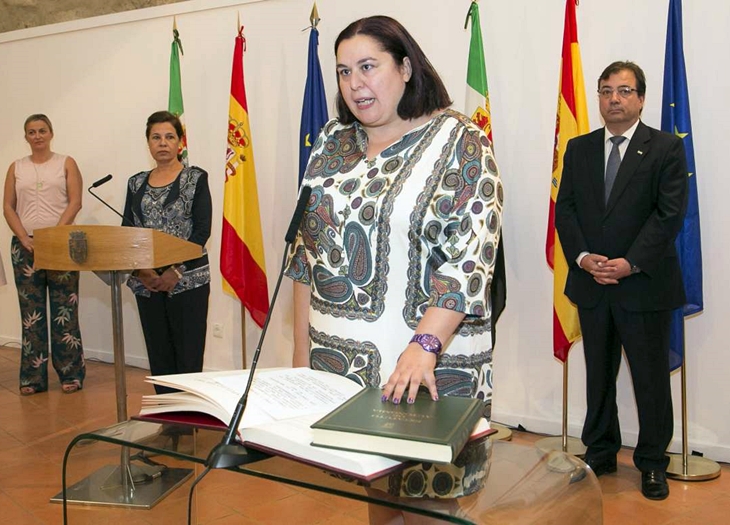 Begoña García Bernal toma posesión como consejera de Medio Ambiente y Rural