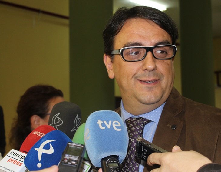 Vergeles exige a la UE y Gobierno de España que decidan la fecha de acogida de refugiados siros