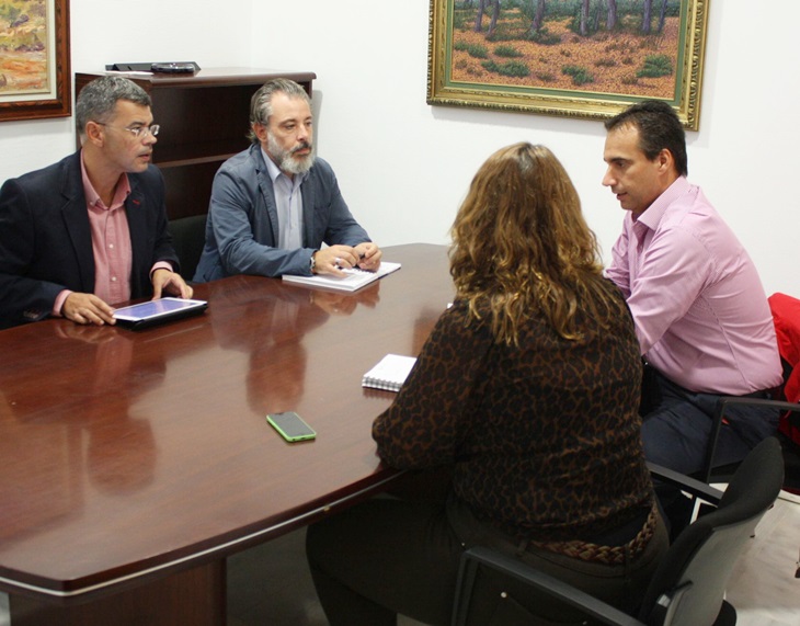 PSOE muestra su apoyo al sector frutícola y apuesta por el avance de este sector