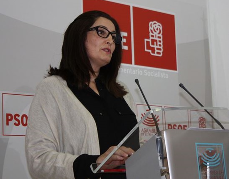 Godoy asegura que el PSOE “está devolviendo derechos a los extremeños”