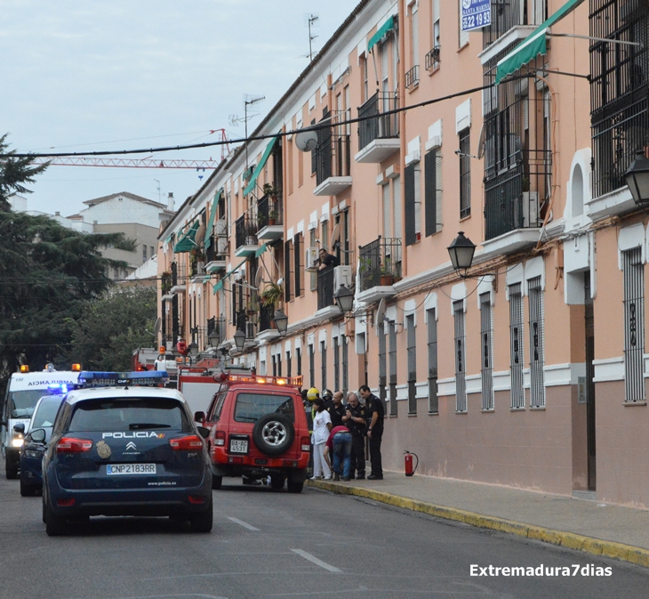 Deflagración en una vivienda de Badajoz