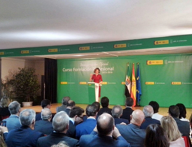 La Reina Letizia inaugura el curso de FP en Cáceres