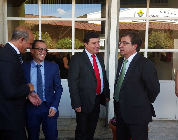 La Ministra de Agricultura inaugura la Feria Internacional Ganadera de Zafra